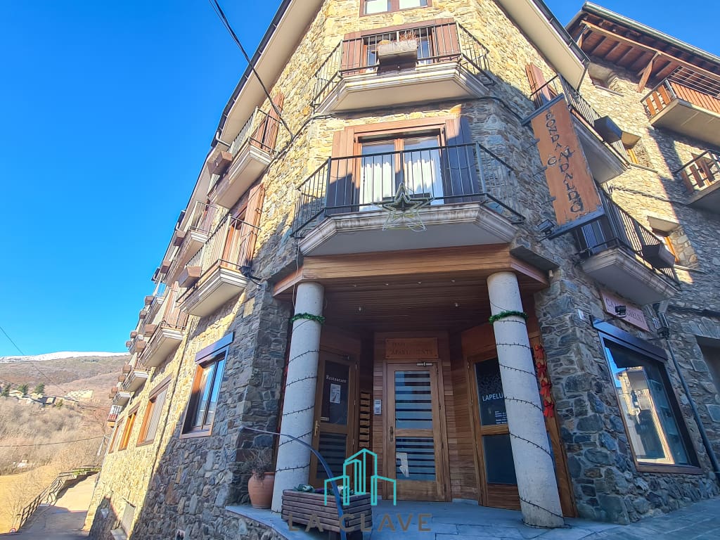 Hotel Planoles - 1216955-03