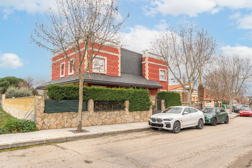 Casa-Chalet Arroyomolinos - 1222814-01