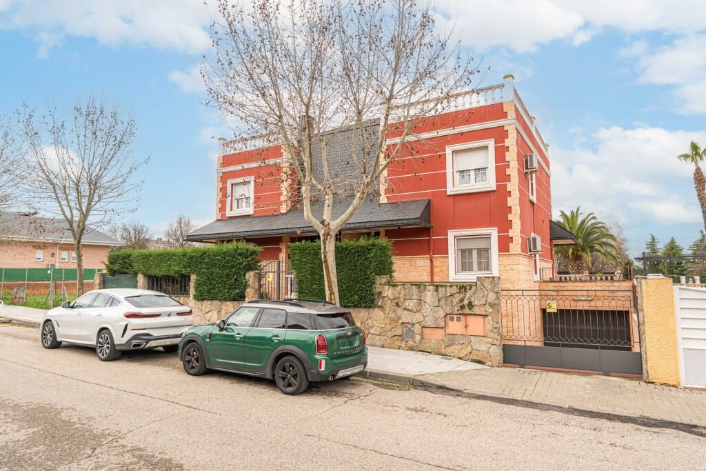 Casa-Chalet Arroyomolinos - 1222814-02