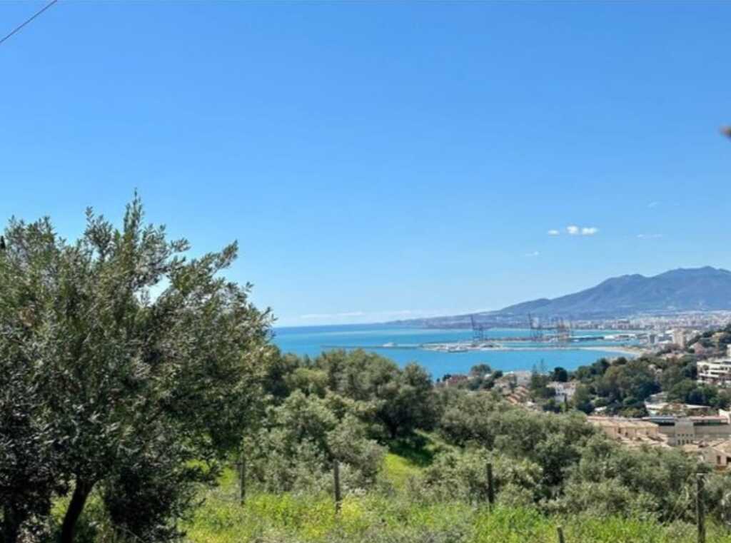 Casa-Chalet Málaga - 1230526-01