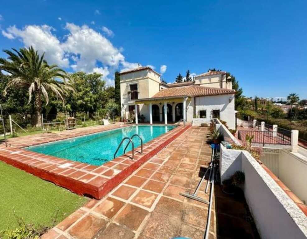 Casa-Chalet Málaga - 1230526-04