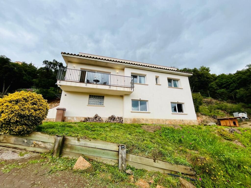 Casa-Chalet Canyera