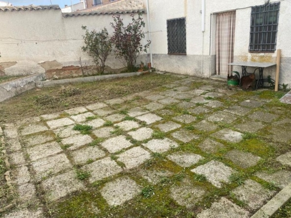 Las - 1049370-02