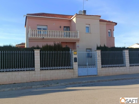 Casa-Chalet Manzanares - 1046423-05