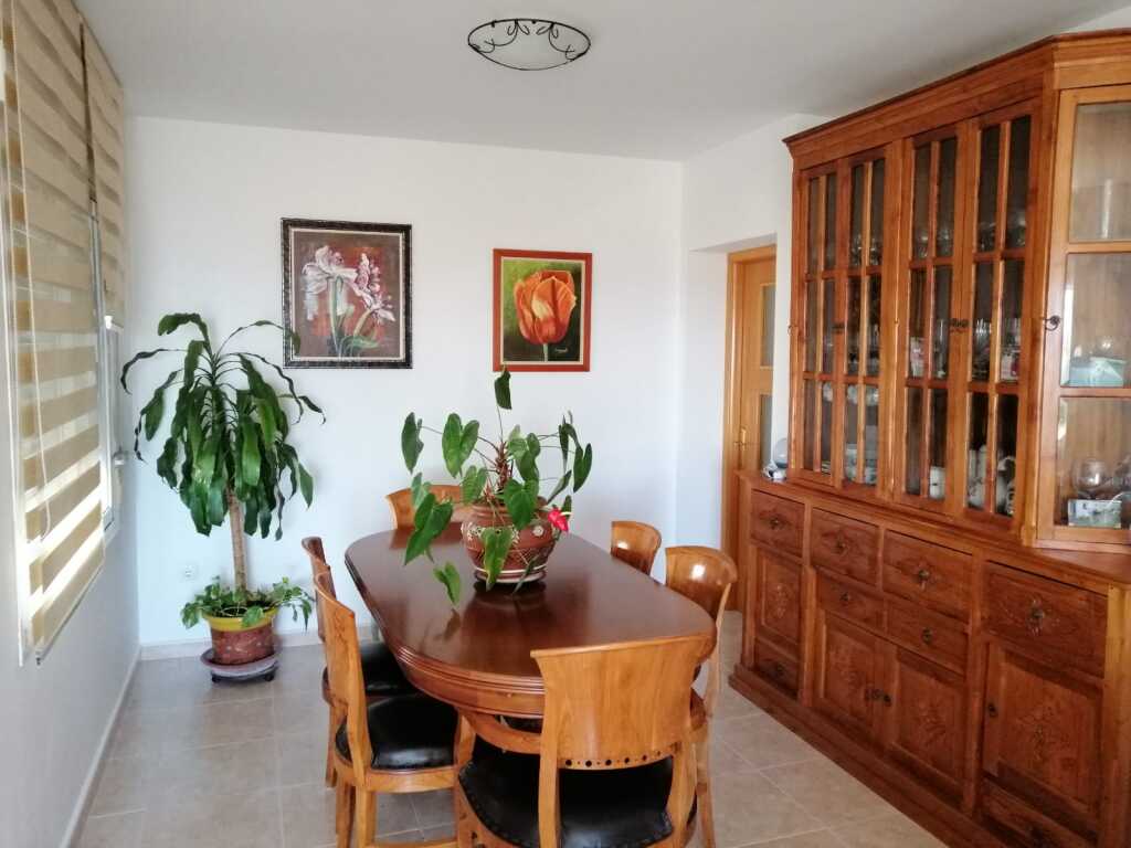 Casa-Chalet Estepona - 1053485-02