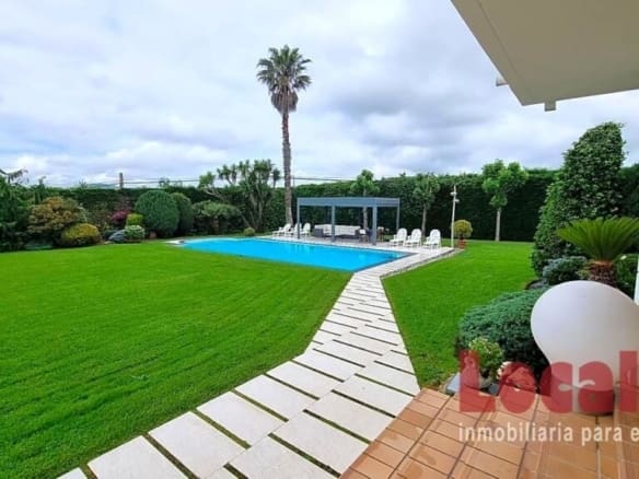 Casa-Chalet Hinojedo - 1186066-06
