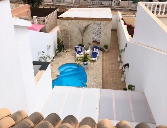 Casa-Chalet Antigua - 1053336-02