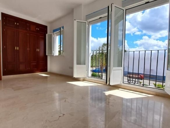 Casa-Chalet Alanis - 1192219-01