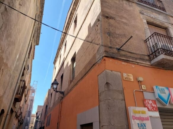 Edificio Viviendas Torroella De Montgri - 1192769-03