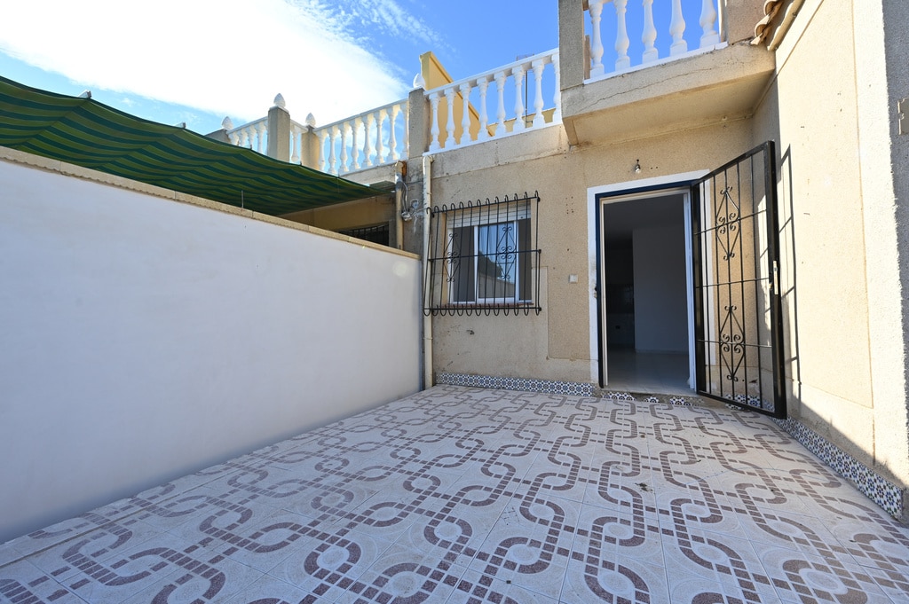 Casa-Chalet Torrevieja - 1186307-02