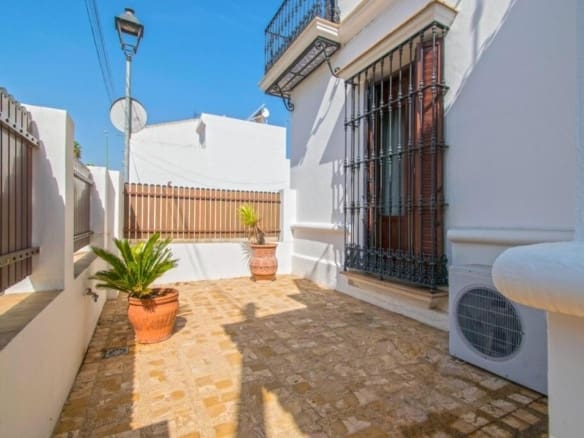 Casa-Chalet Pilas - 1201309-02