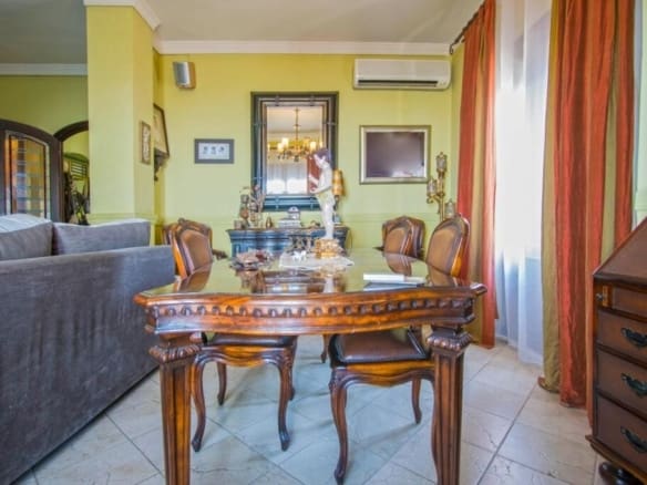 Casa-Chalet Pilas - 1201309-05