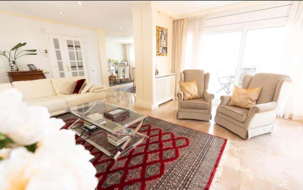 Casa-Chalet Palleja - 1056421-04