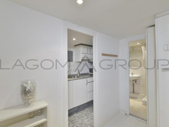 Piso Barcelona - 1209044-06