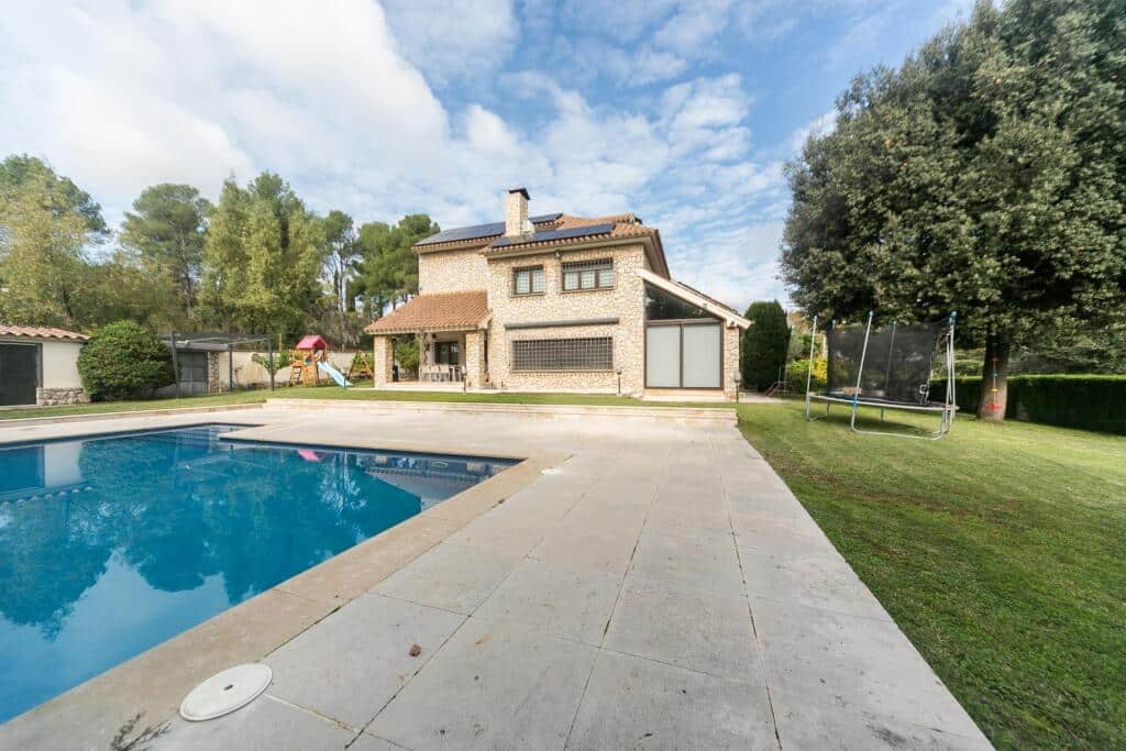 Casa-Chalet Palleja - 1209556-01