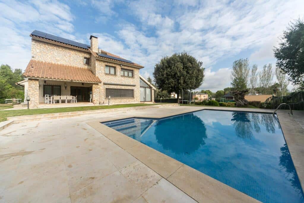 Casa-Chalet Palleja - 1209556-03