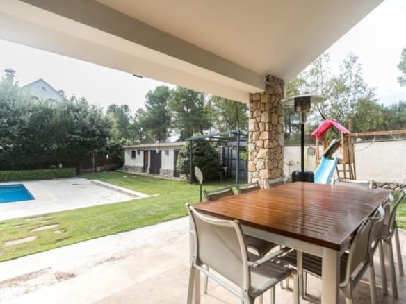 Casa-Chalet Palleja - 1209556-06