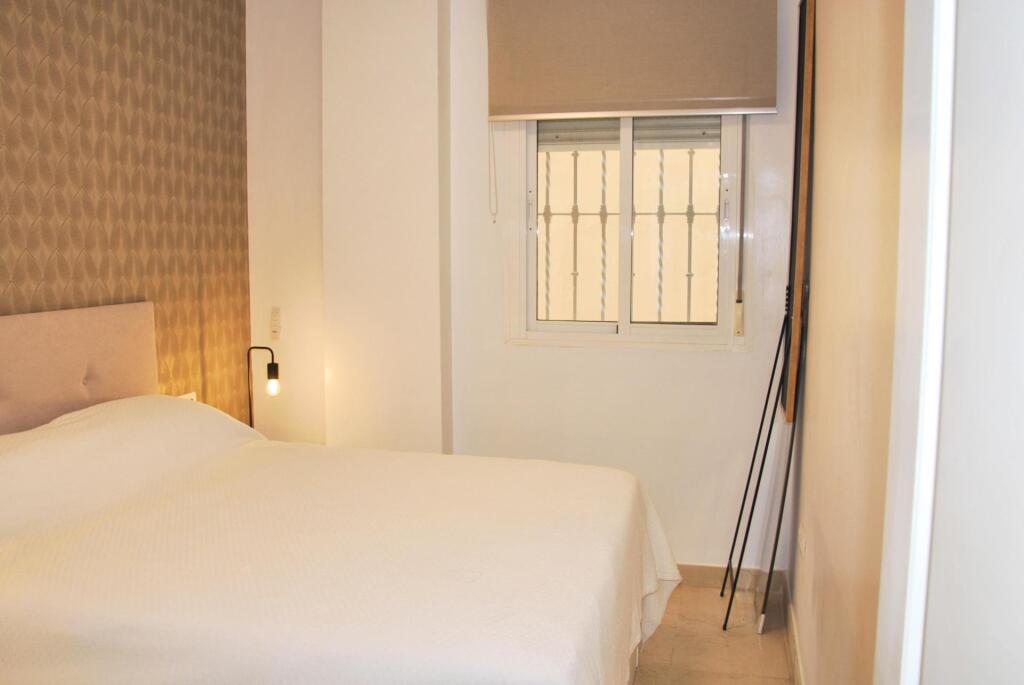 Piso Sevilla - 1213468-06