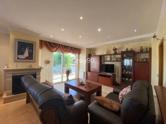 Casa-Chalet Santa Barbara - 966295-03