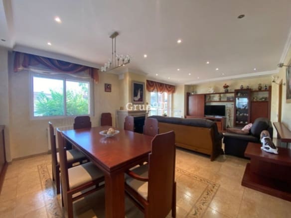 Casa-Chalet Santa Barbara - 966295-06
