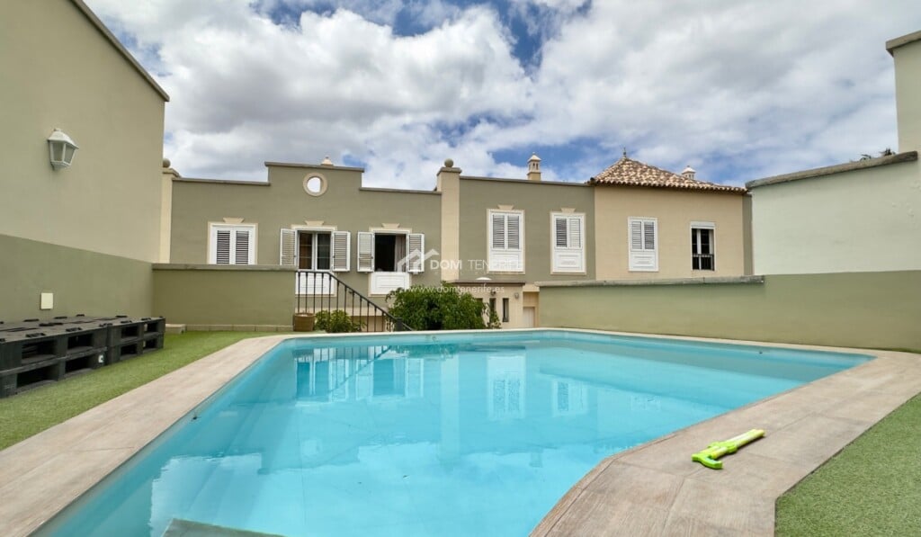 Casa de pueblo Arona - 1212565-01
