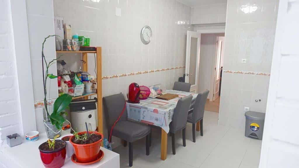 Apartamento Torrelavega - 1210224-02