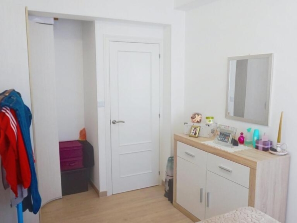 Apartamento Torrelavega - 1210224-05