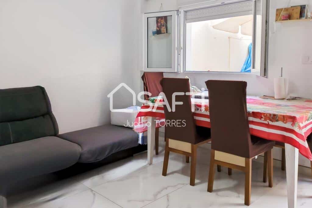 Apartamento Sagunto - 1211935-02