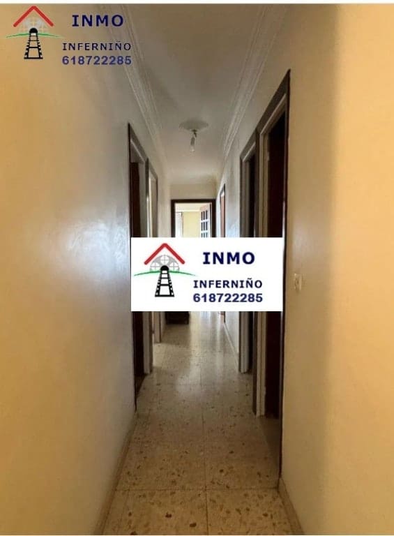 Piso Ferrol - 1212483-02