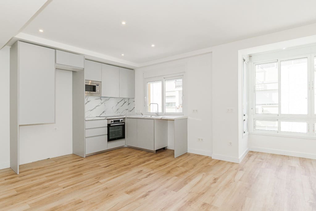 Piso Sevilla - 1214946-02