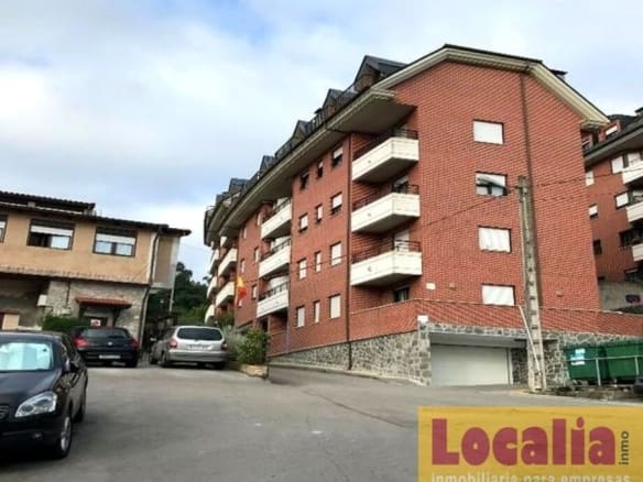 Edificio Viviendas Limpias - 1215724-02
