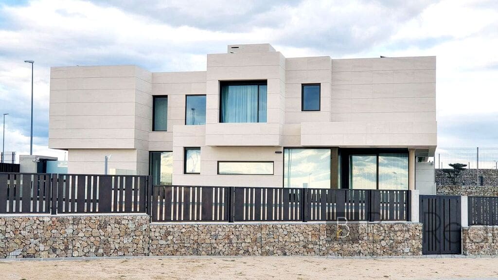 Casa-Chalet Majadahonda - 1221664-01