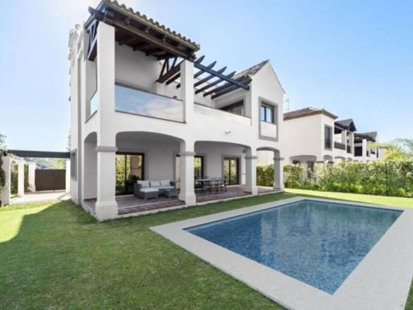 Casa-Chalet Estepona - 1226642-01
