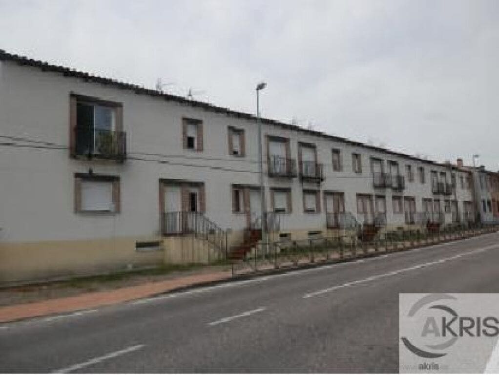 Edificio Viviendas San Roman De Los Montes - 1228448-01