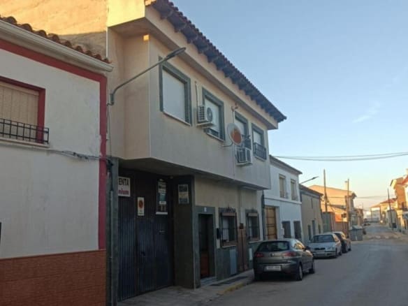 La - 1228935-01