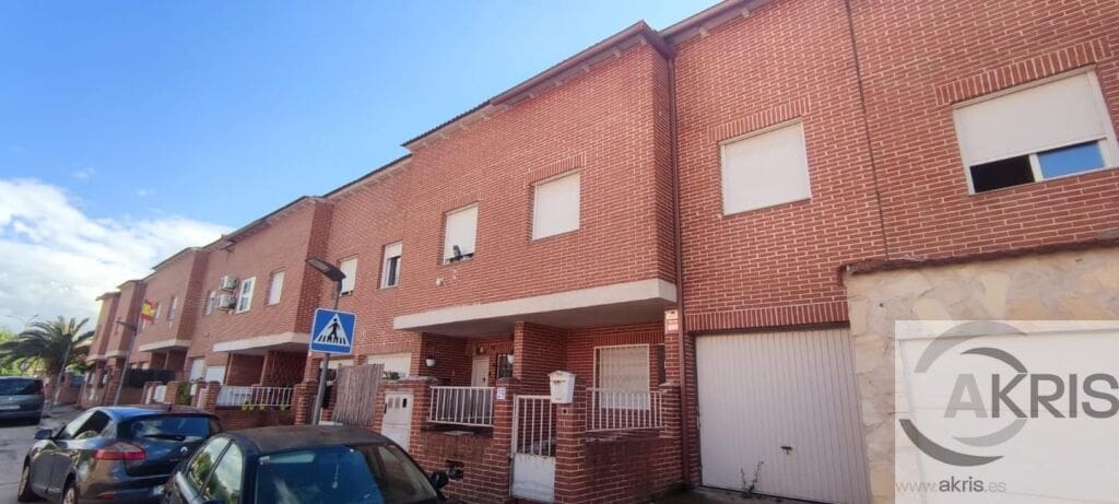 Casa-Chalet Chozas De Canales - 1229664-03