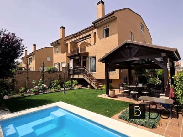 Piso Villanueva De La Cañada - 1229670-01