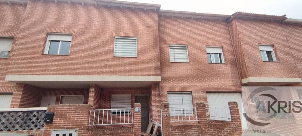 Casa-Chalet Chozas De Canales - 1232196-01