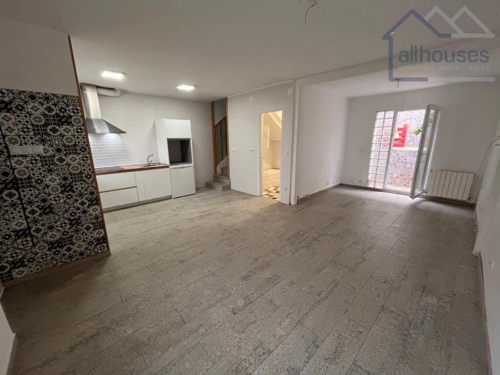 Casa-Chalet Vigo - 1232830-01