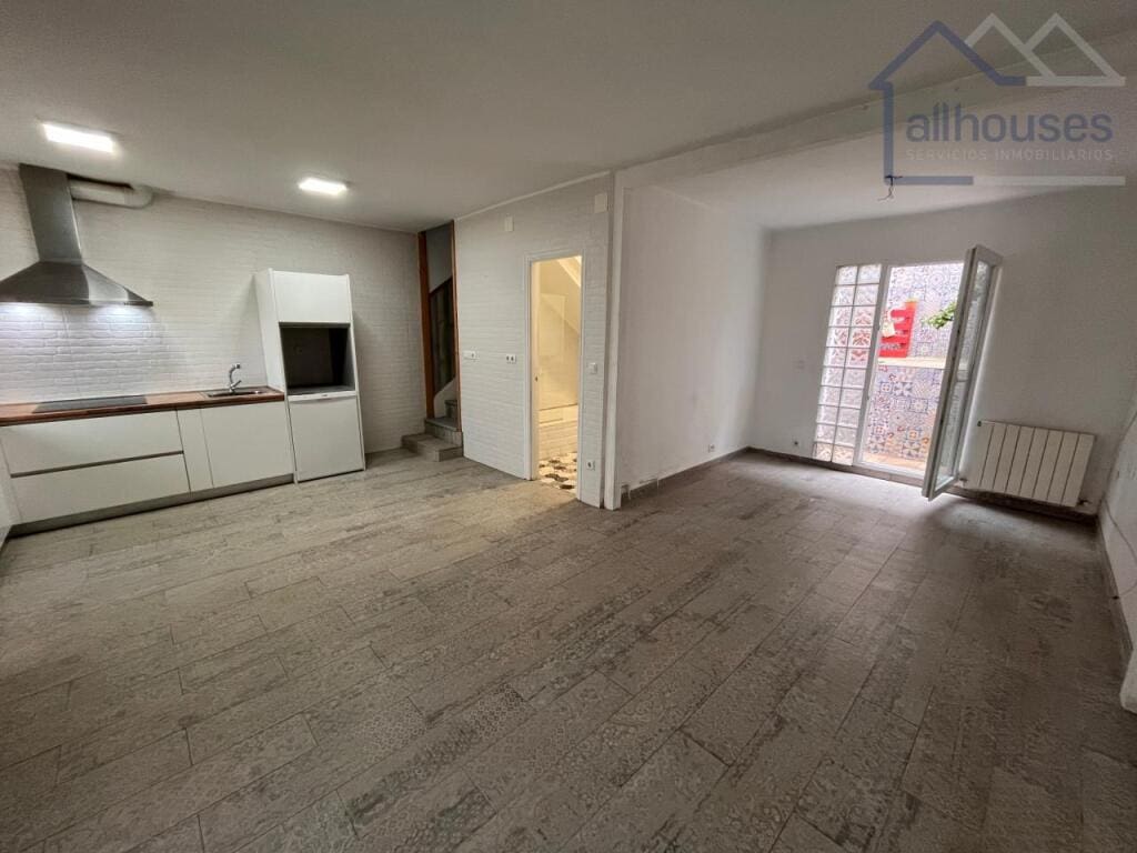 Casa-Chalet Vigo - 1232830-02