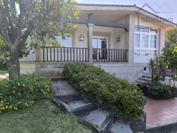 Casa-Chalet Tui - 1232858-02