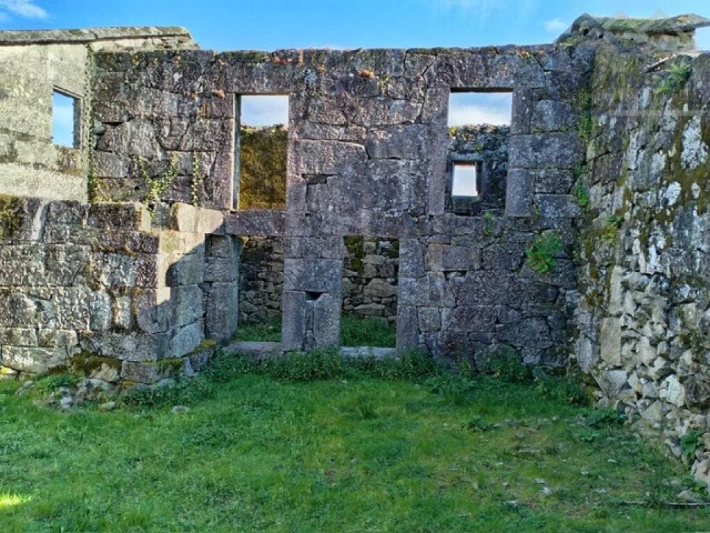 Casa de pueblo Neves