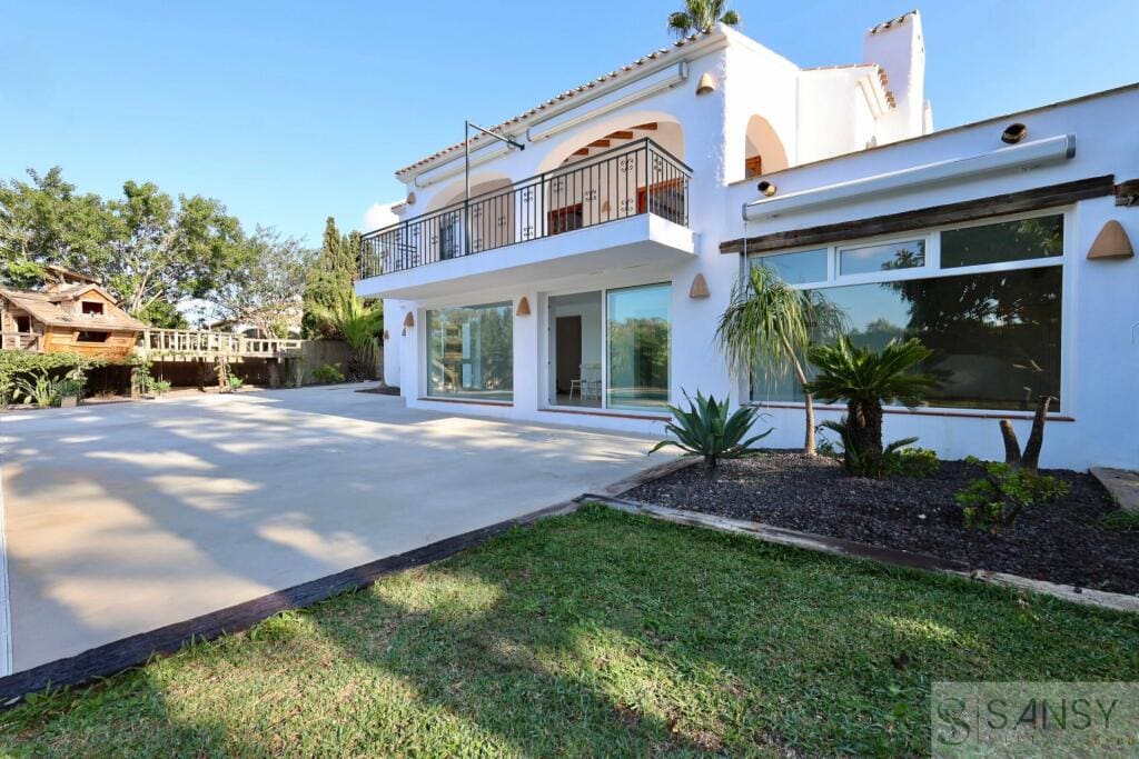 Casa-Chalet Alicante - 1233843-03