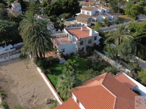 Casa-Chalet Alicante - 1233848-02