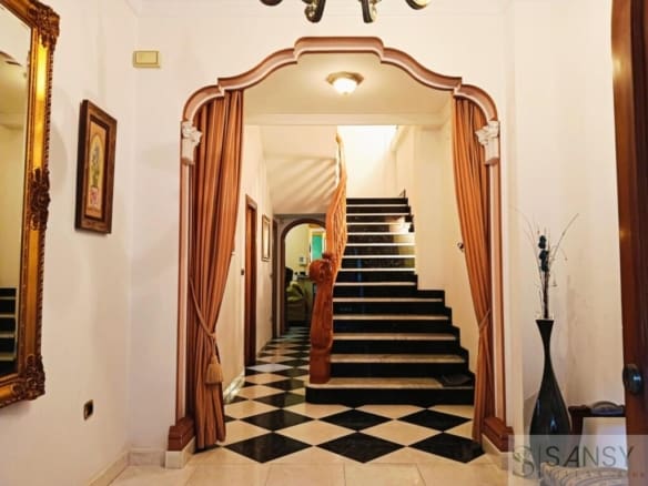 Casa-Chalet Valencia - 1233908-01