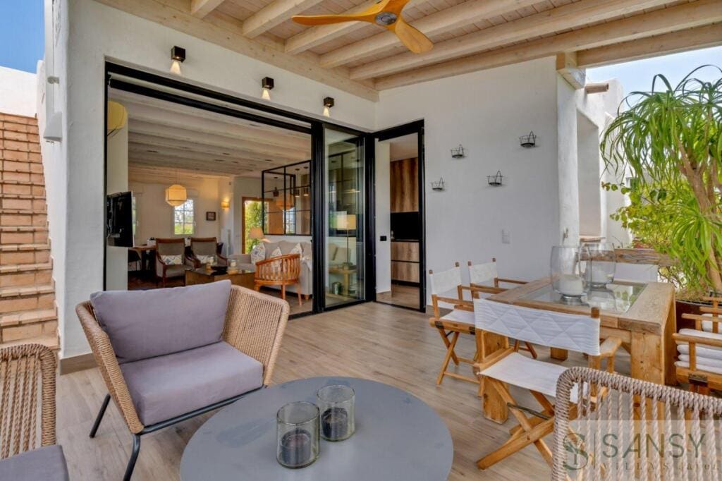 Casa-Chalet Alicante - 1233990-01