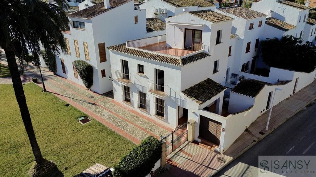 Casa-Chalet Alicante - 1234396-01