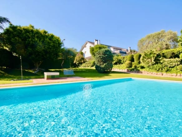 Casa-Chalet Barcelona - 1214684-02