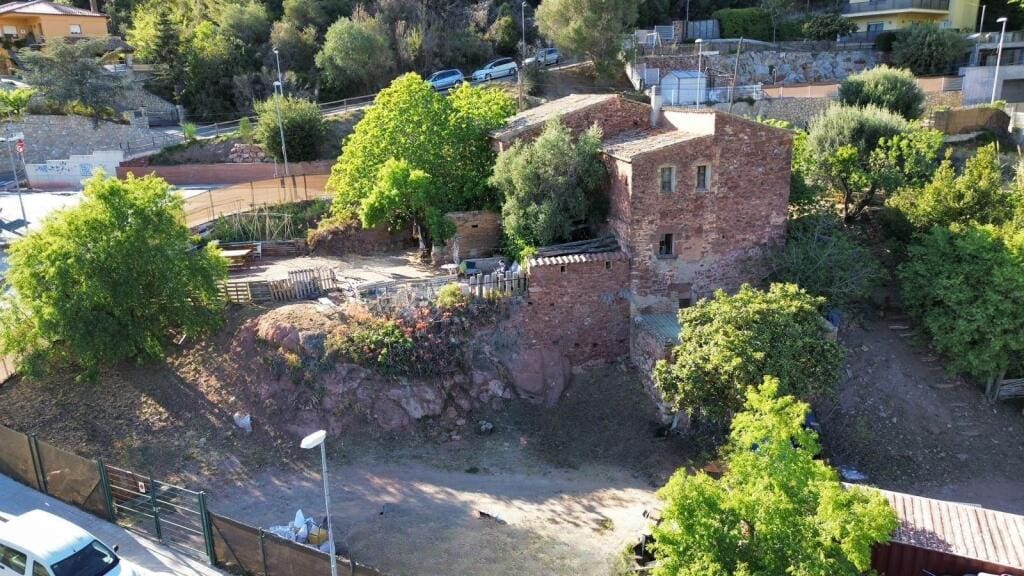 Casa-Chalet Corbera De Llobregat - 1214708-02