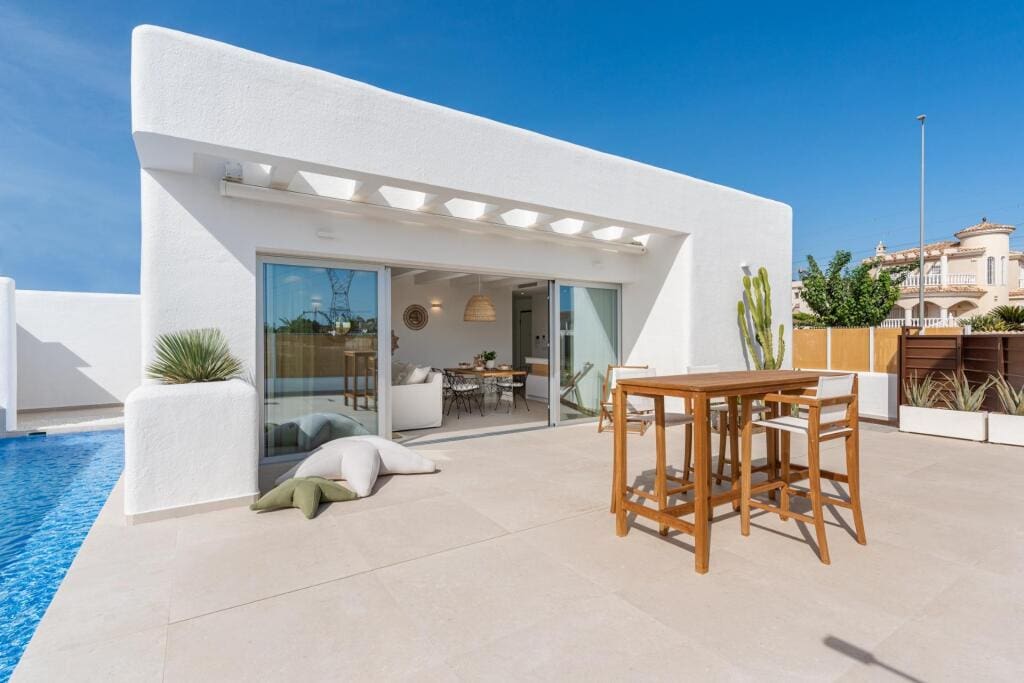 Casa-Chalet Dolores - 1215060-02